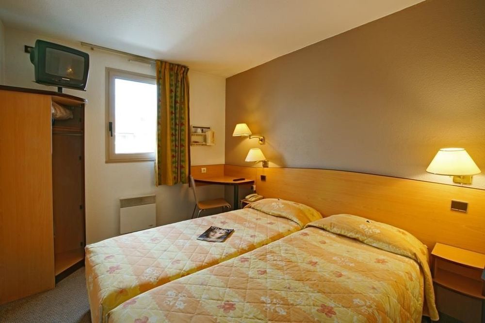 Kyriad Le Bourget Centre- Parc Des Expositions Номер фото